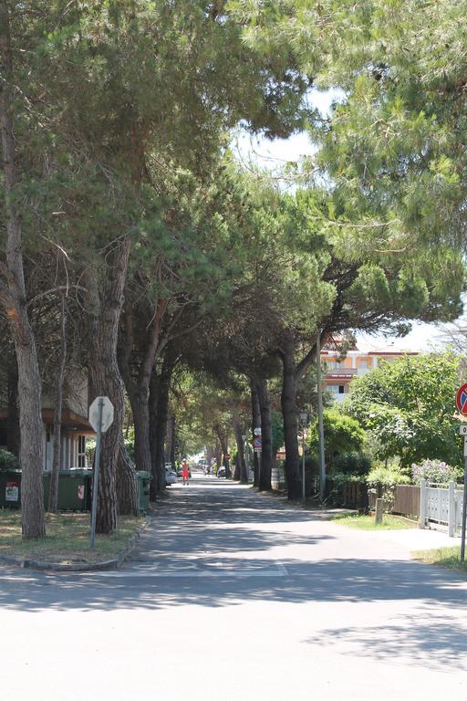 Residence Ca'Tullio Bibione Buitenkant foto